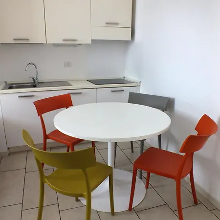 Bb Visconti Hotel apartamentowy 2*