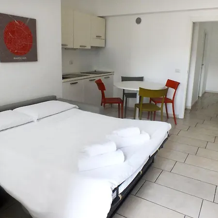 Hotel apartamentowy Bb Visconti 2*